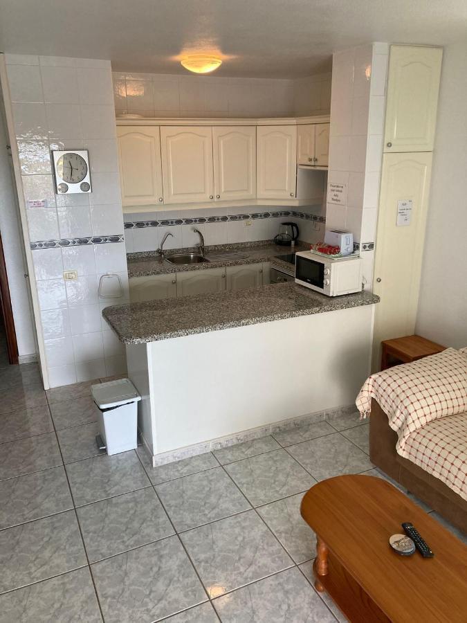 Victoria Court 2, Los Cristianos Guincho  Екстер'єр фото